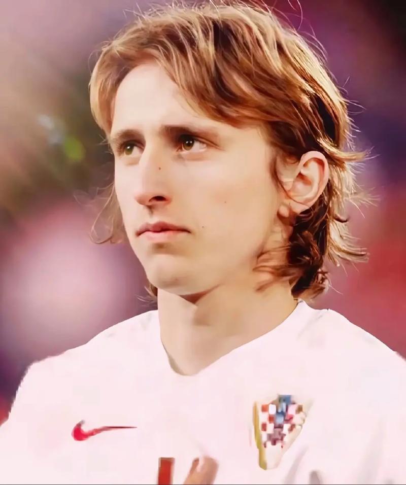 绝妙传递+完美终结！这才是团队足球的巅峰！