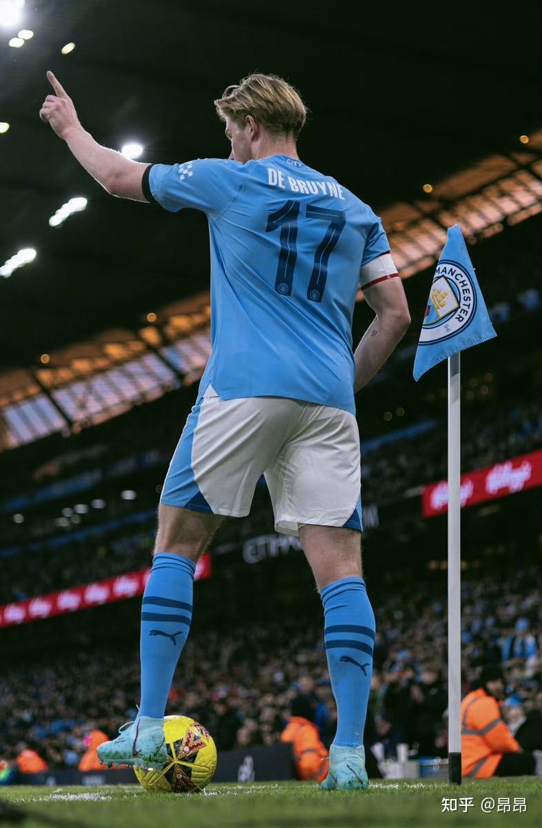 鲁媒：陈泽仕和依木兰今天抵达成都，参加U22国足的训练备战