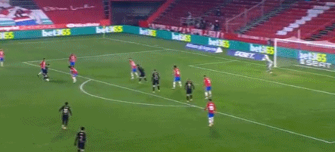 大胜33分！广东男篮晋级八强，“小胡金秋”表现出彩